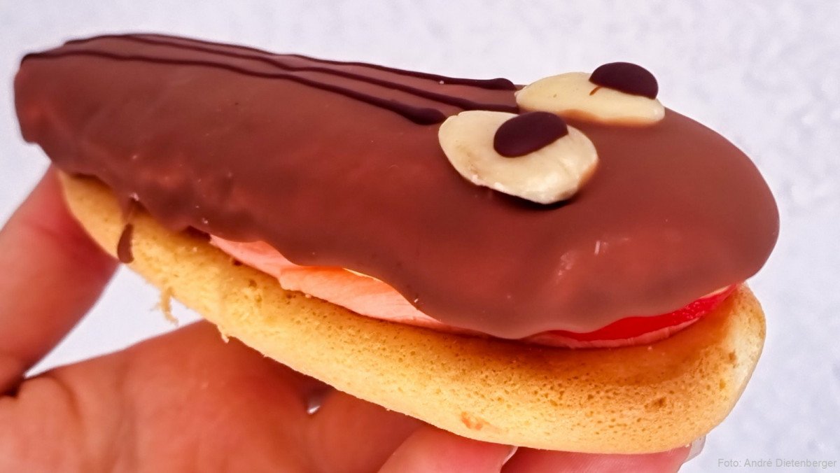 Tatzelwurm in der FRUTAL Versandbäckerei AG in Meiringen