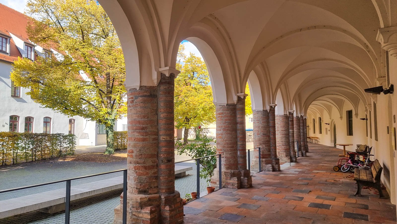 Innenhof des Hospitalstifts