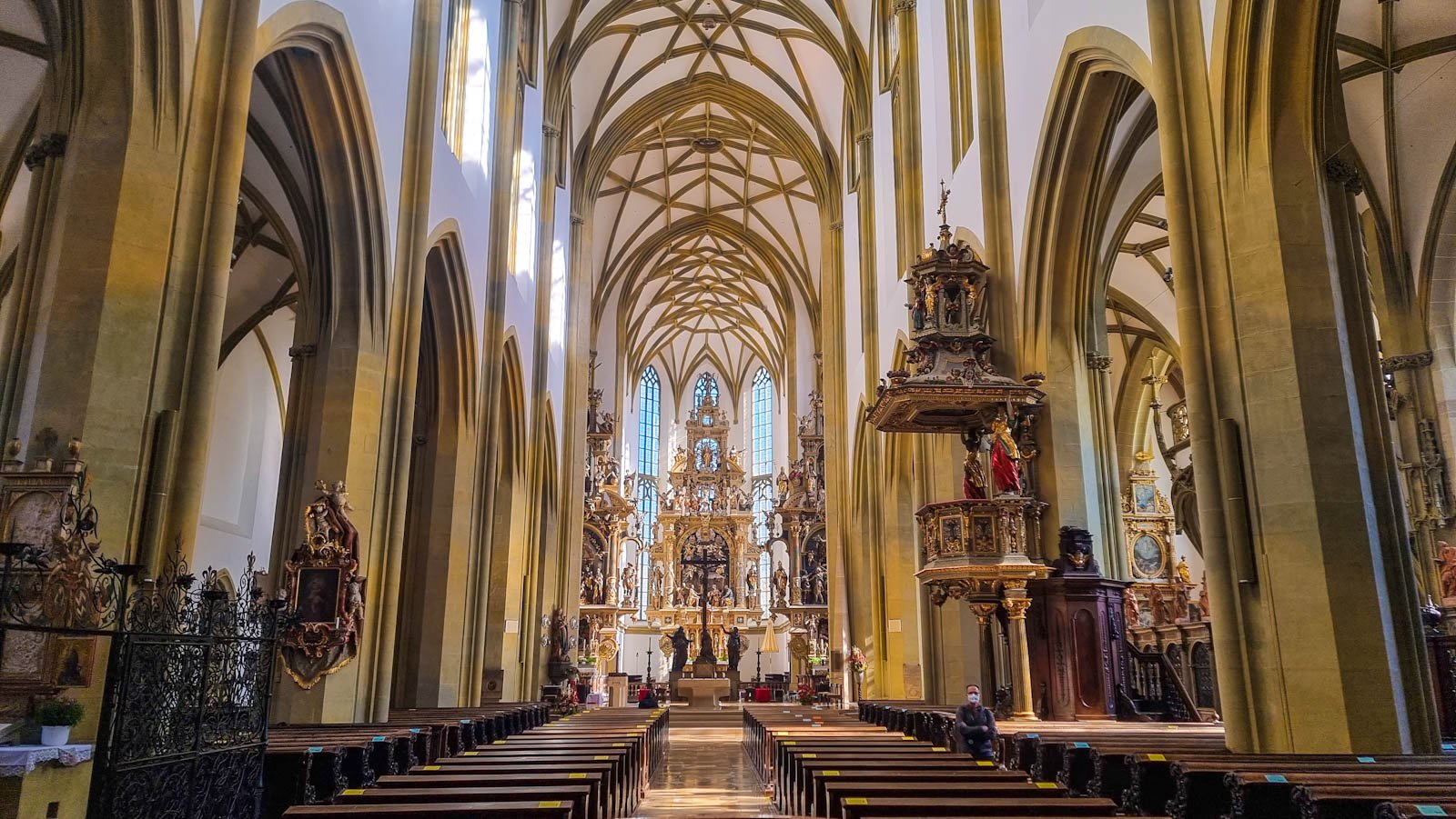 Basilika St. Ulrich und Afra - Ostchor mit seinen drei Altären