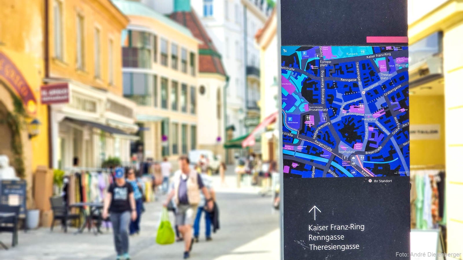 Hinweistafeln in der Innenstadt