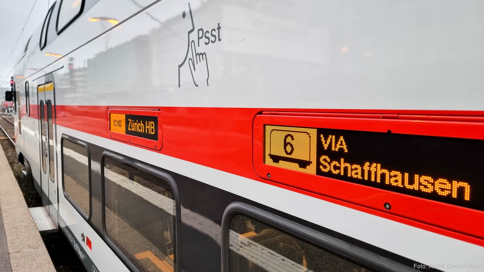 IC 2 Kiss Fahrtzielanzeige außen