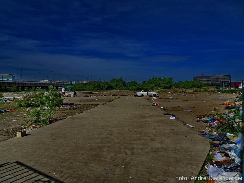 Belgrad - Flea Market Place in Novo Beograd