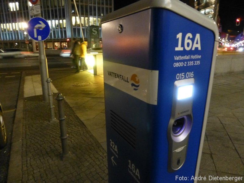 DriveNow ActiveE Berlin Ladestation Vattenfall