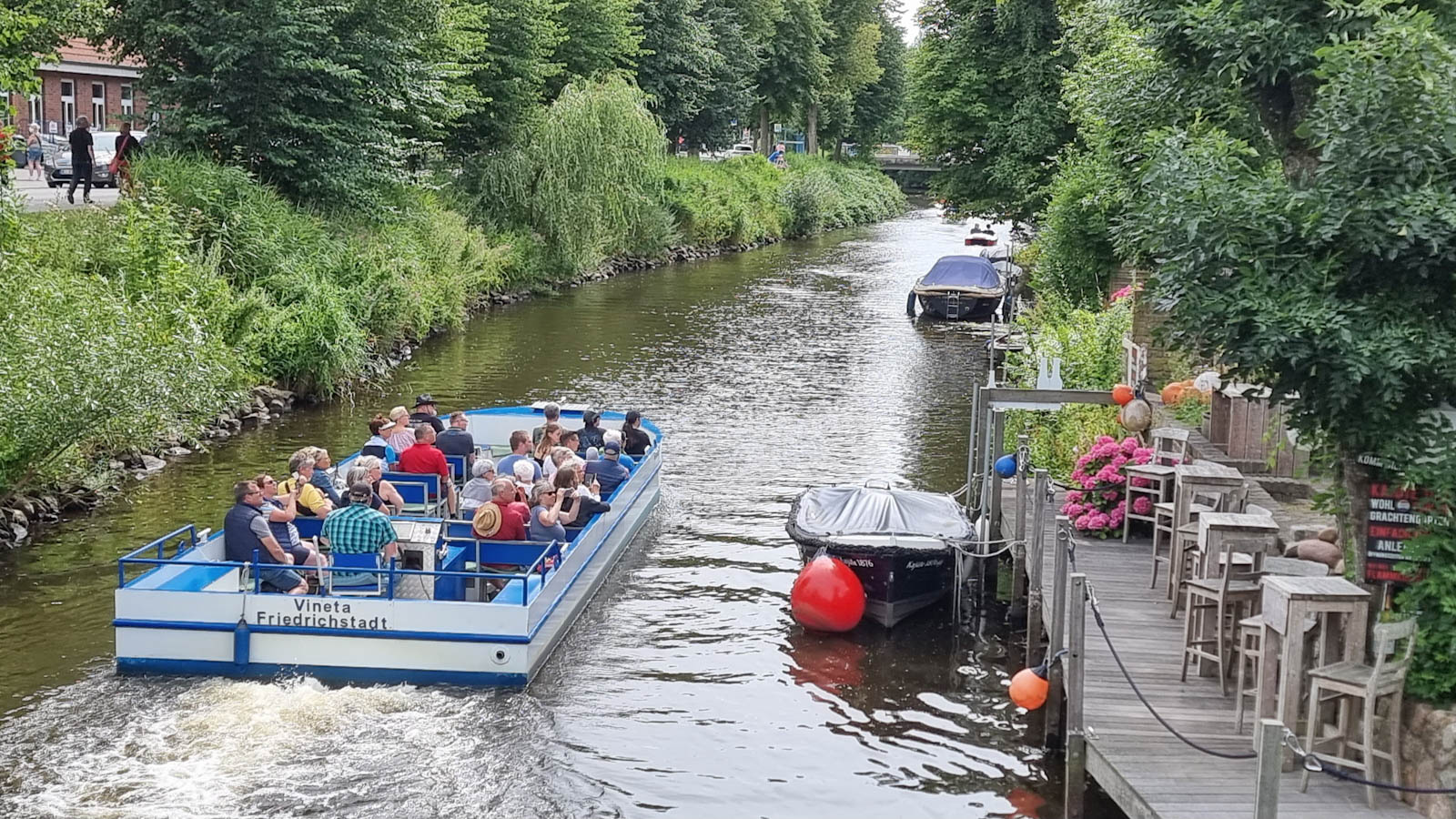 Ausflugsboot Vineta Friedrichstadt