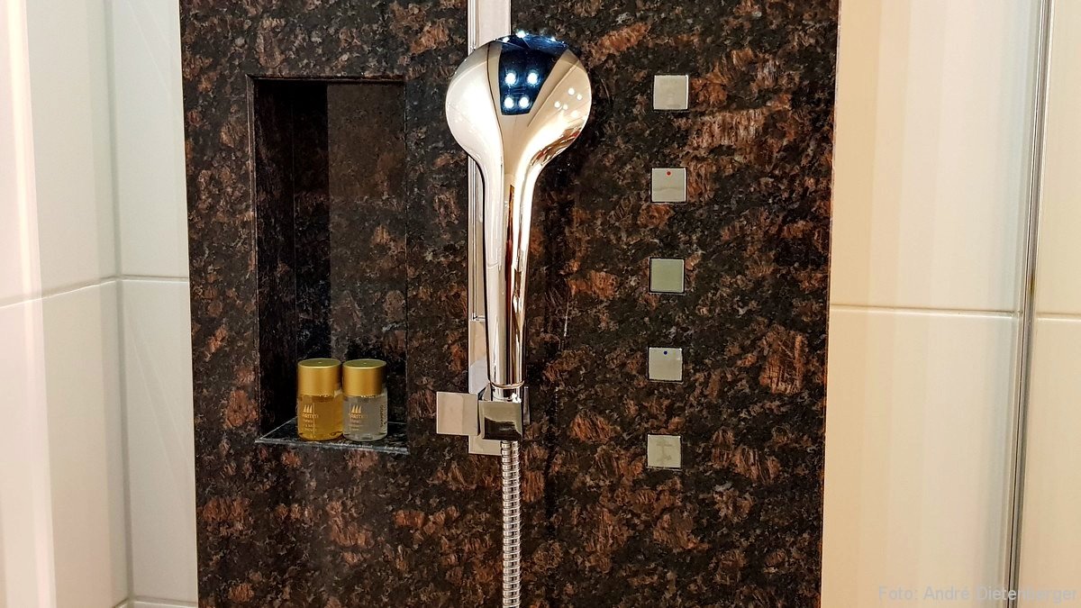 Dusche