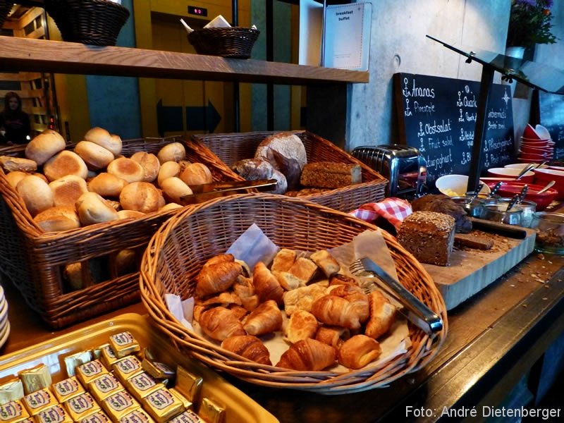 25h HafenCity - Brötchen