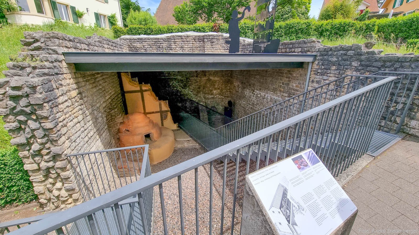 Römischer Backofen in der Taberna von Augusta Raurica
