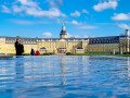 Schloss Karlsruhe mit Wasser