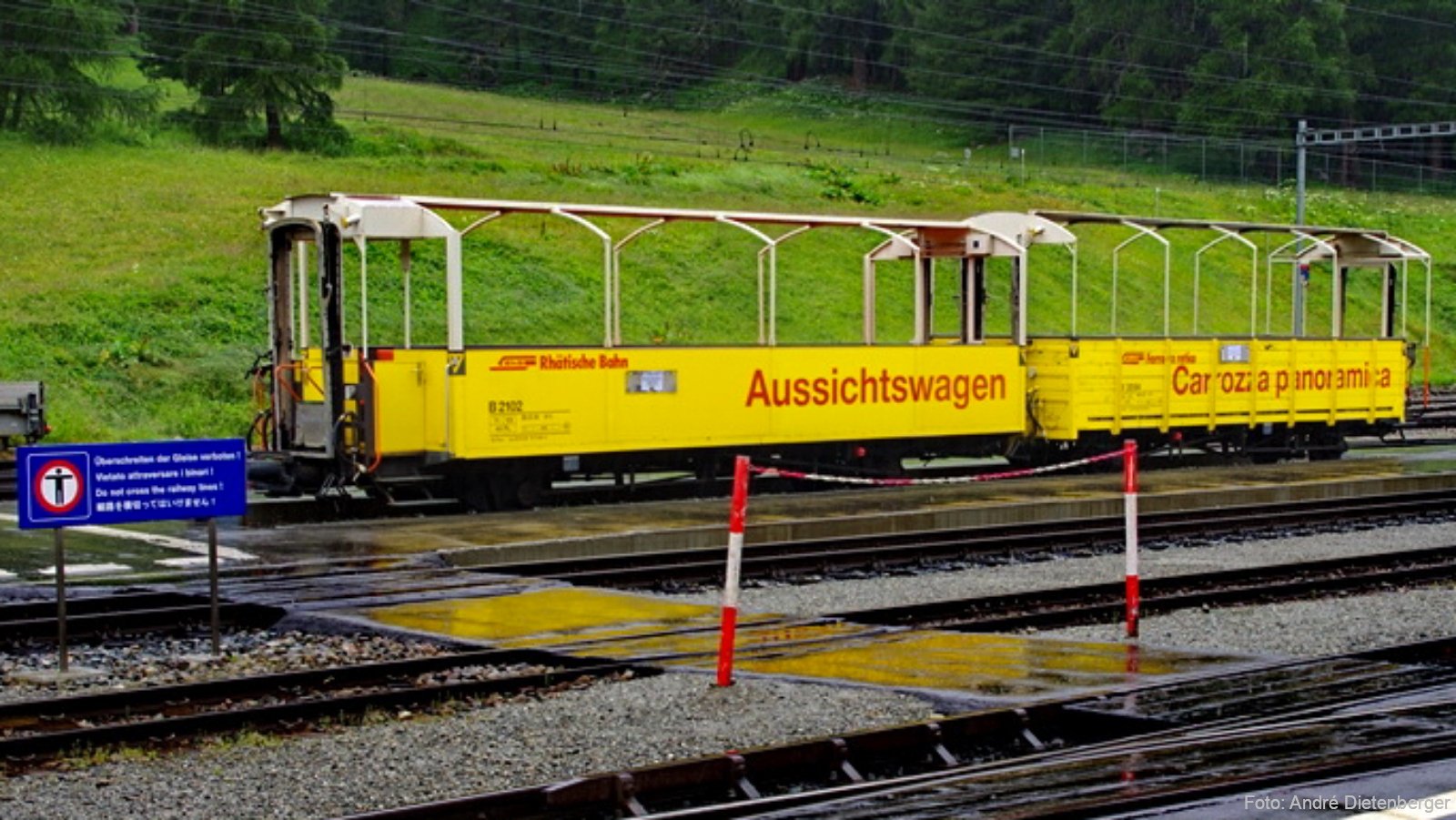 RhB - offener Panoramawagen