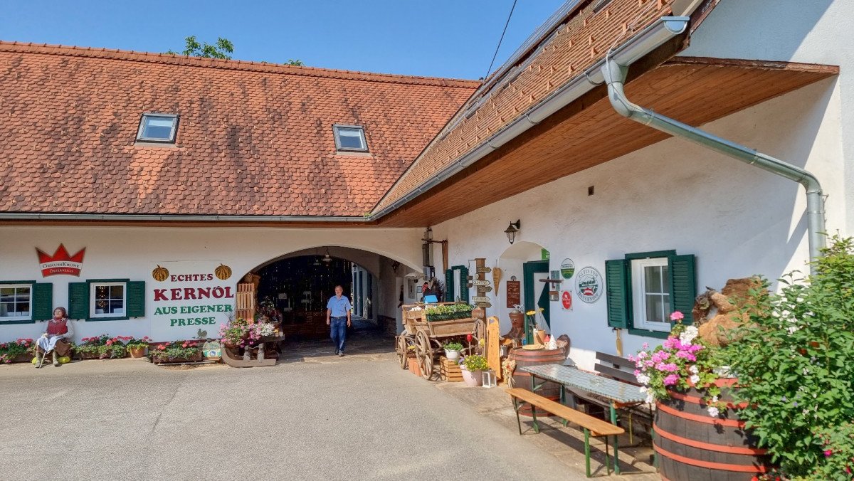 Erlebnis- und Genusswelt Farmer Rabensteiner