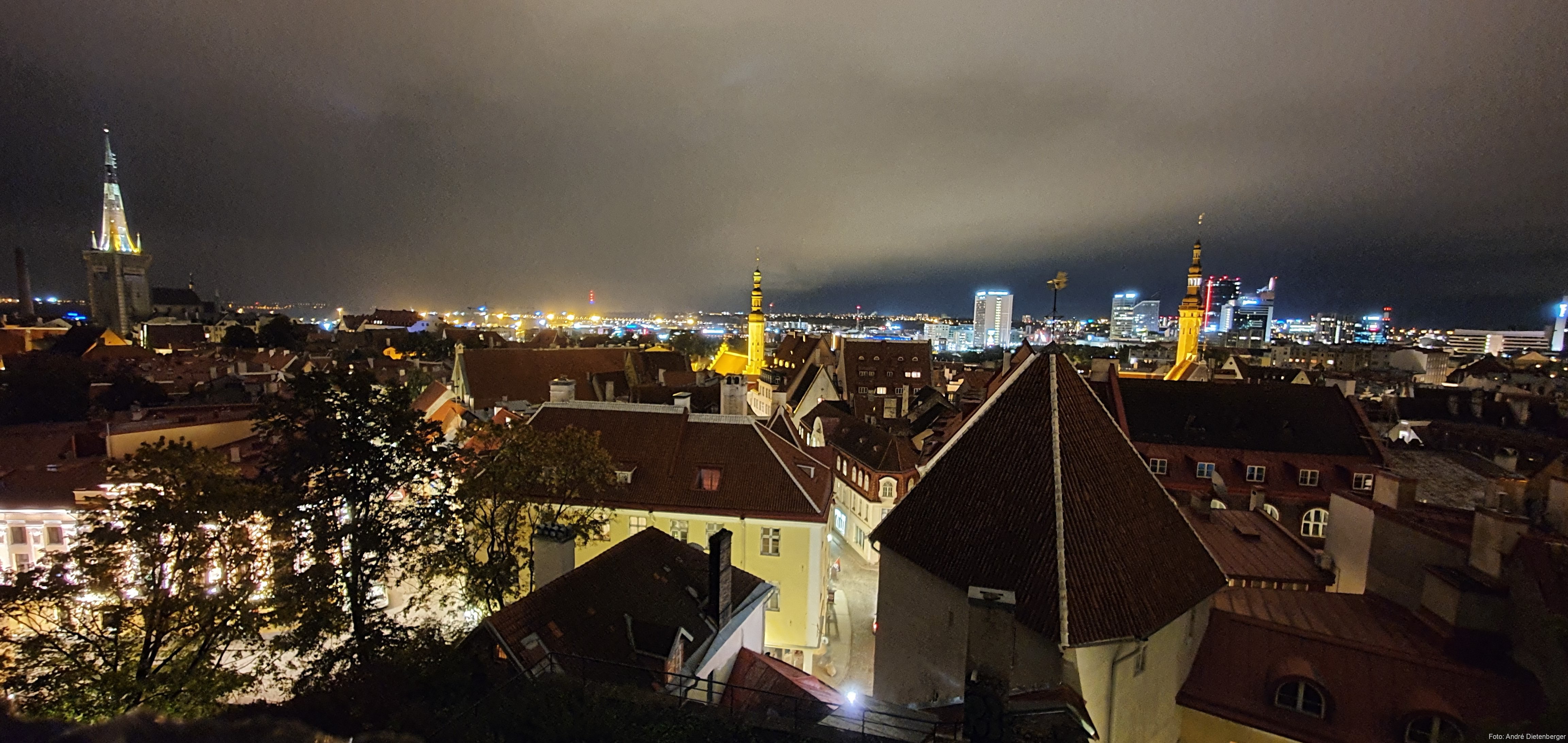 Tallinn bei Nacht