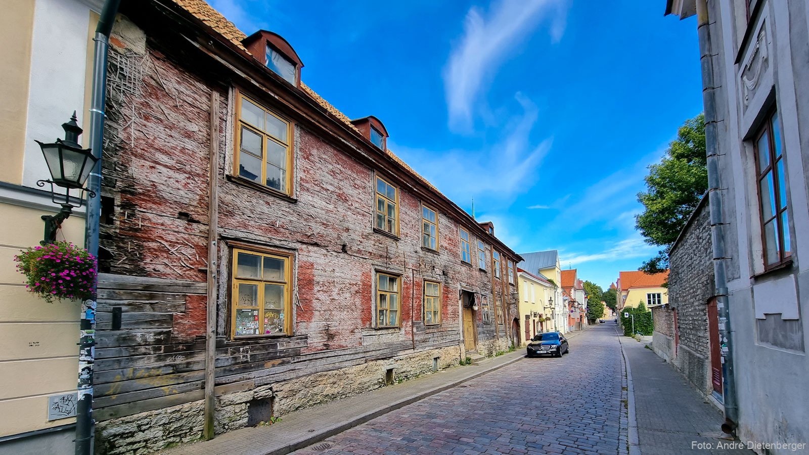 historisches Gebäude aus Holz