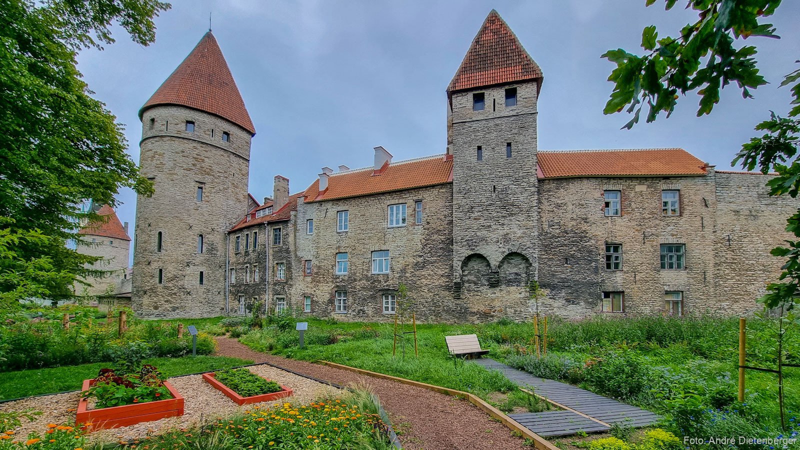 Stadtmauer (Tallinna linnamüür)