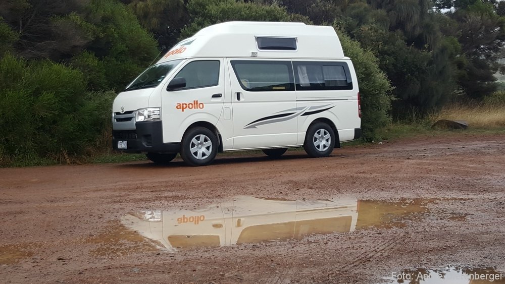 Camper im Regen