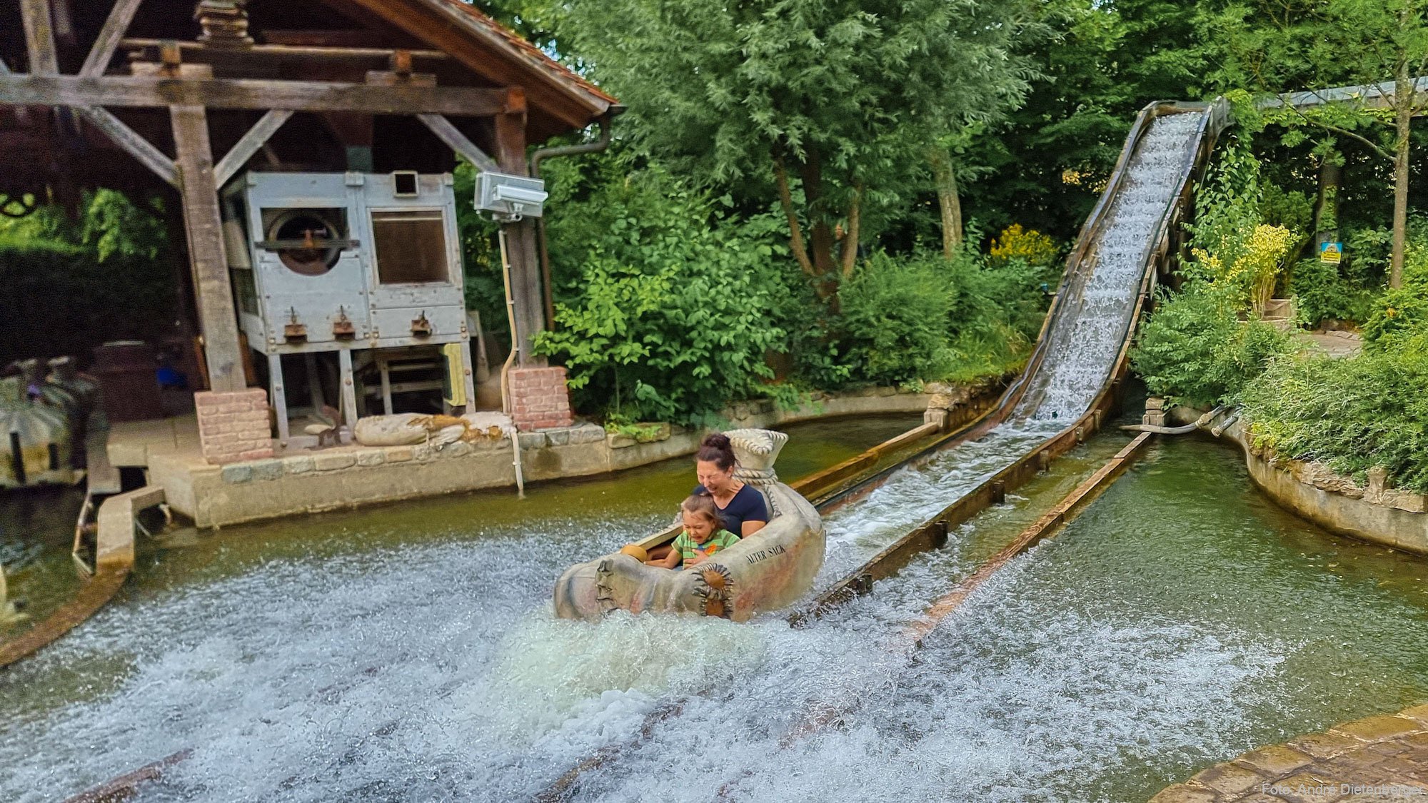 Erlebnispark Tripsdrill - Mühlbach-Fahrt