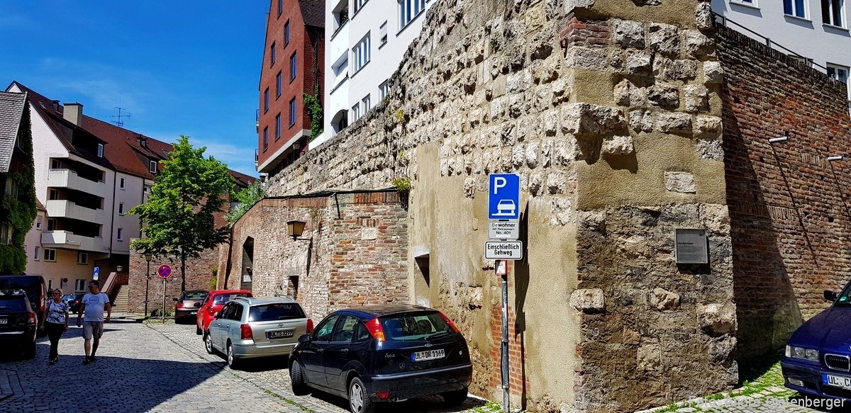 Staufermauer