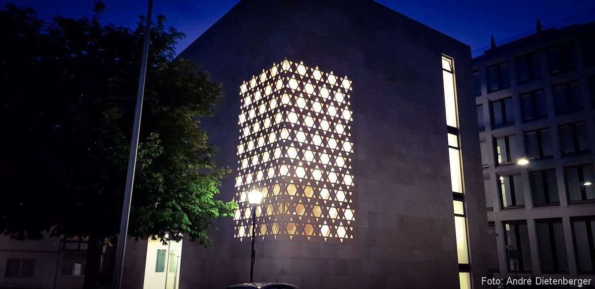Neue Synagoge Ulm bei Nacht