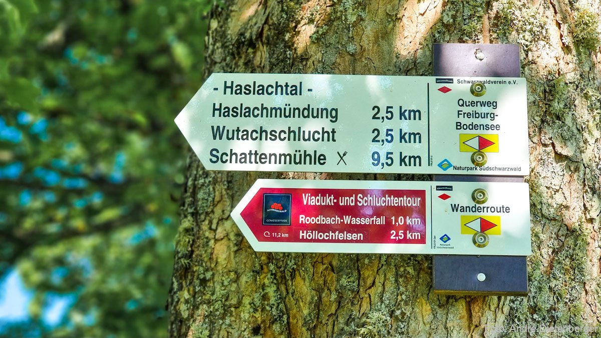 Wegweiser Viadukt- und Schluchtentour