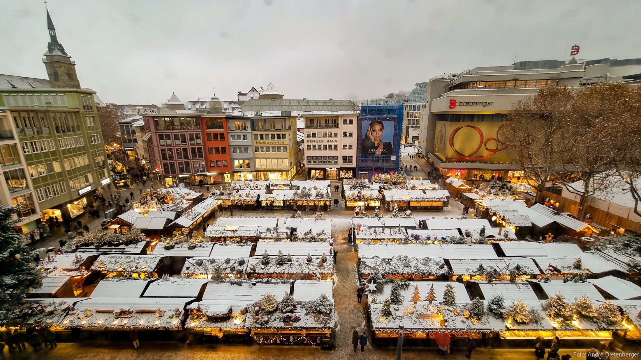 Weihnachtsmarkt Stuttgart - Marktplatz