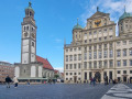 Rathausplatz mit Perlachturm und Rathaus mit dem Goldenen Saal