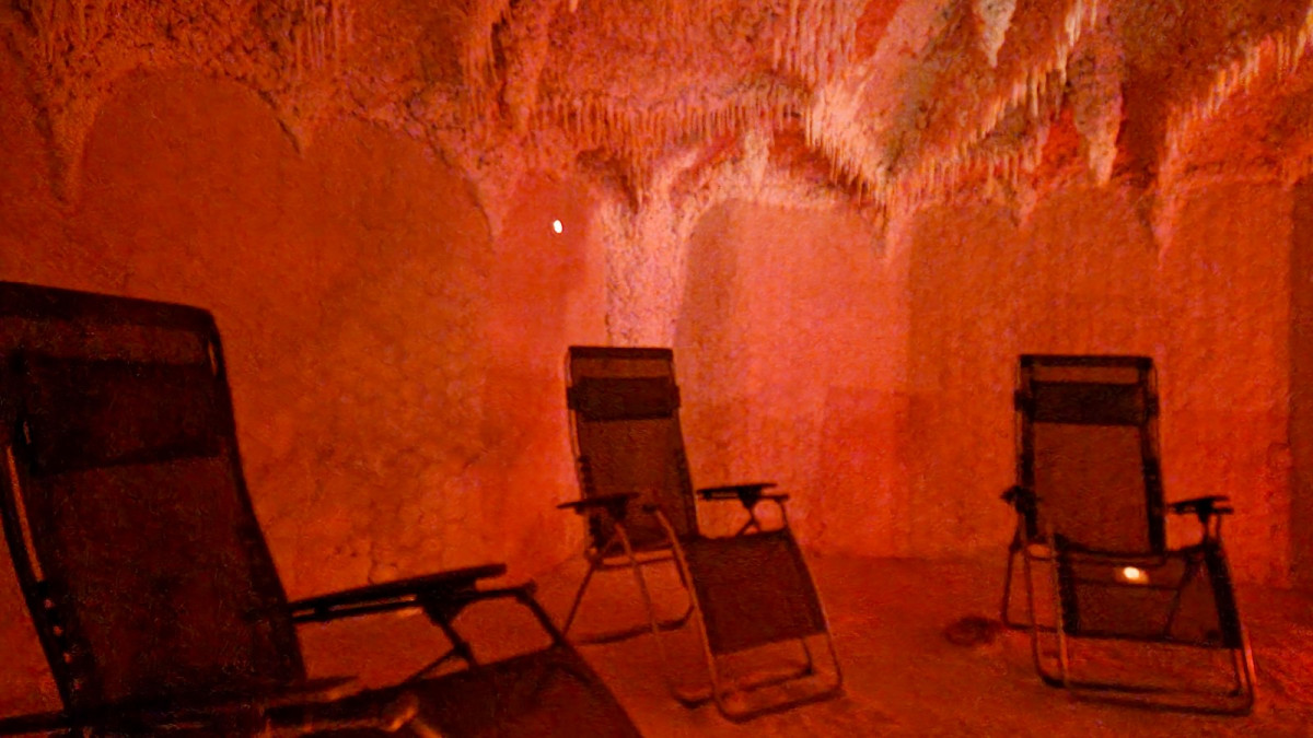 Totes-Meer-Salz-Grotte