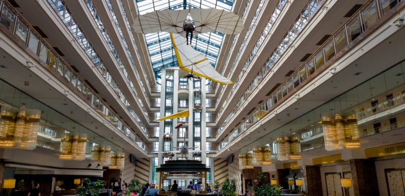 Maritim Airport Hotel Hannover - Lobby Maritim Airport Hotel Hannover - Lobby