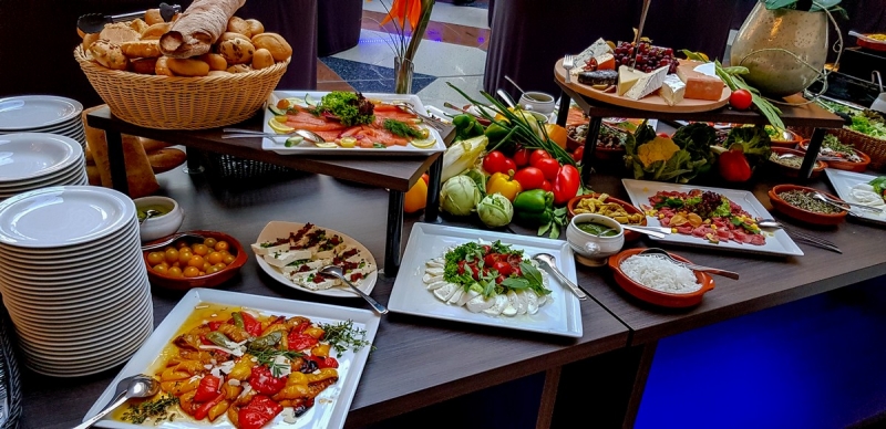 Maritim Airport Hotel Hannover - Frühstück Maritim Airport Hotel Hannover - Frühstück