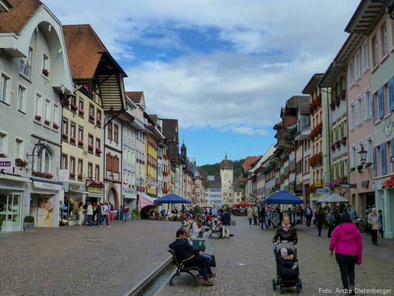 Kaiserstraße - Blick aufs Obere Tor Kaiserstraße - Blick aufs Obere Tor