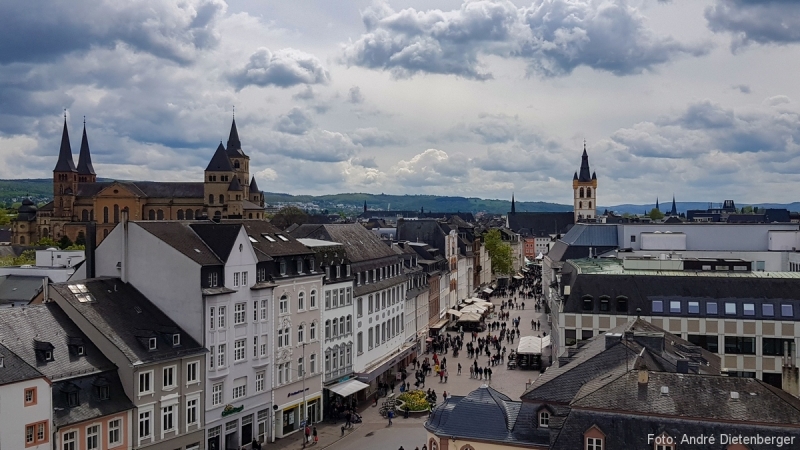 Porta Nigra, Blick über Trier Porta Nigra, Blick über Trier