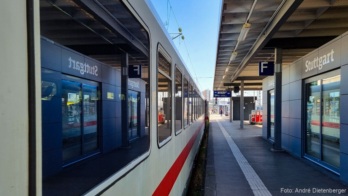 Intercity in Stuttgart Hbf