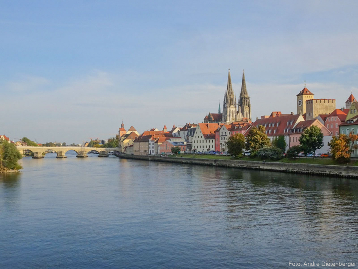 Regensburg mit Steinerne Brücke