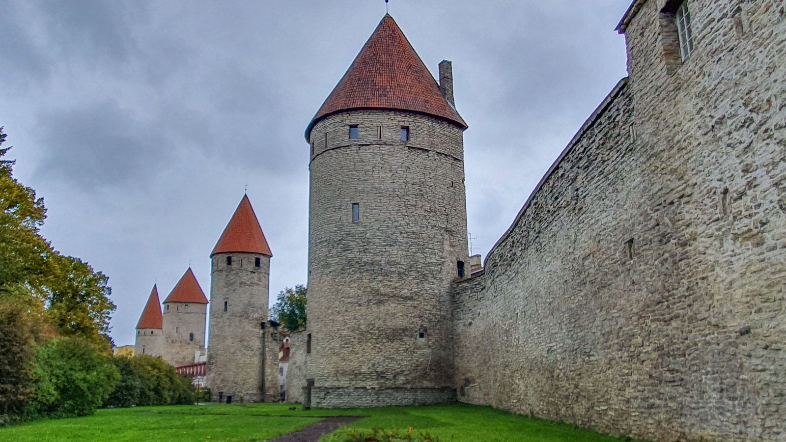 Stadtmauer (Tallinna linnamüür)