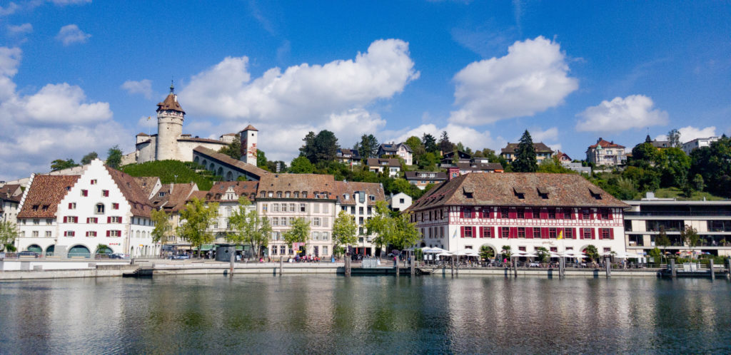 schaffhausen-die-stadt-der-erker-reise-bl-gle
